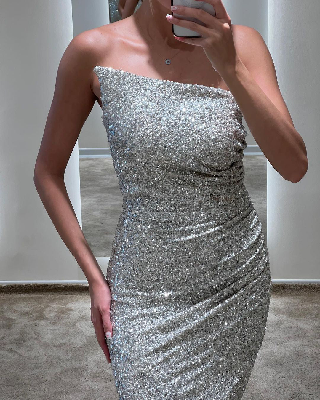 G3422 - Sexy & Hot Trumpet Asymmatrical Strapless Fully Sequined Side Slit Floor-Length Evening Party Gown Prom Dress