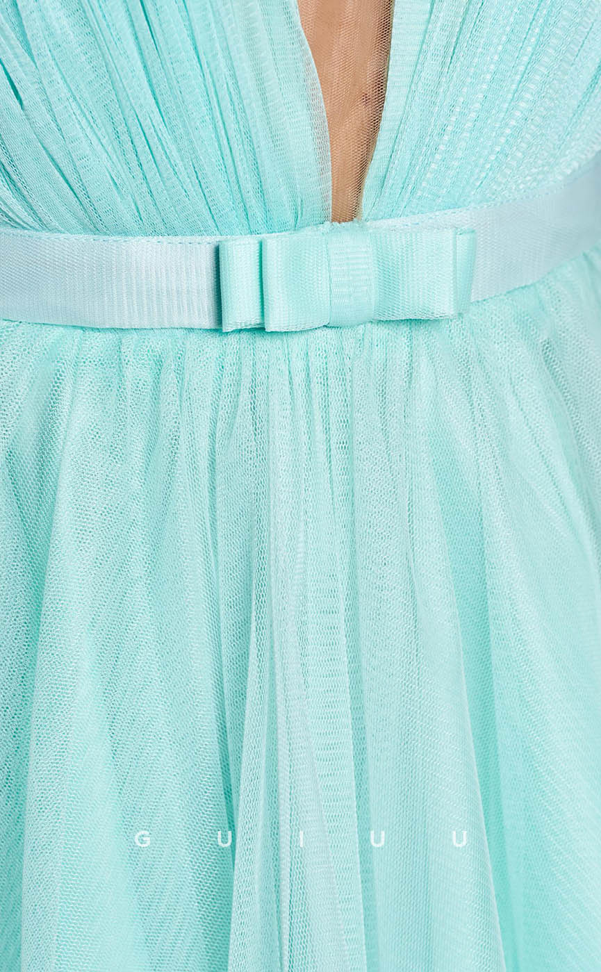 GH600 - Sexy & Hot Tulle A-Line Deep V-Neck Sleeveless Sheer Lace-Up Homecomng Dress