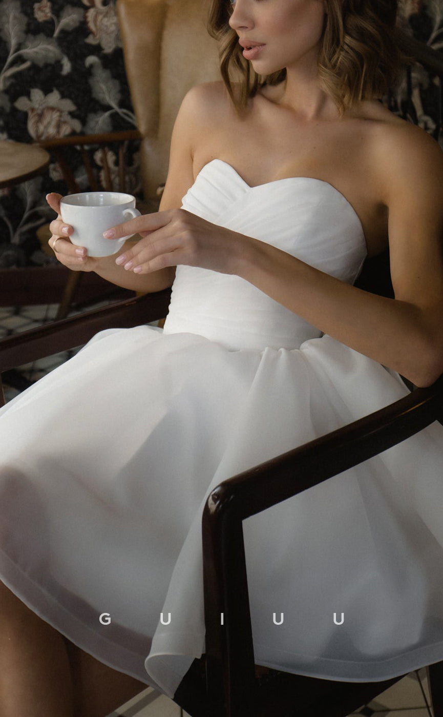 GW285 - Chic & Modern A-Line Strapless White Short Beach Wedding Party Dress