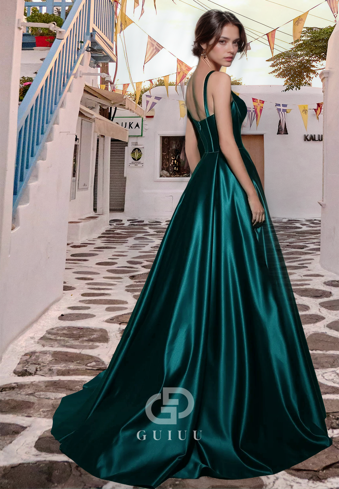 Peacock Spaghetti Straps Sweetheart Prom Dress with Train Ruched Evening Party Dress