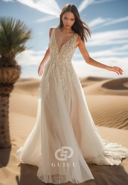 A-Line Spaghetti Straps V-Neck Floral Appliques Backless Lace Wedding Dress