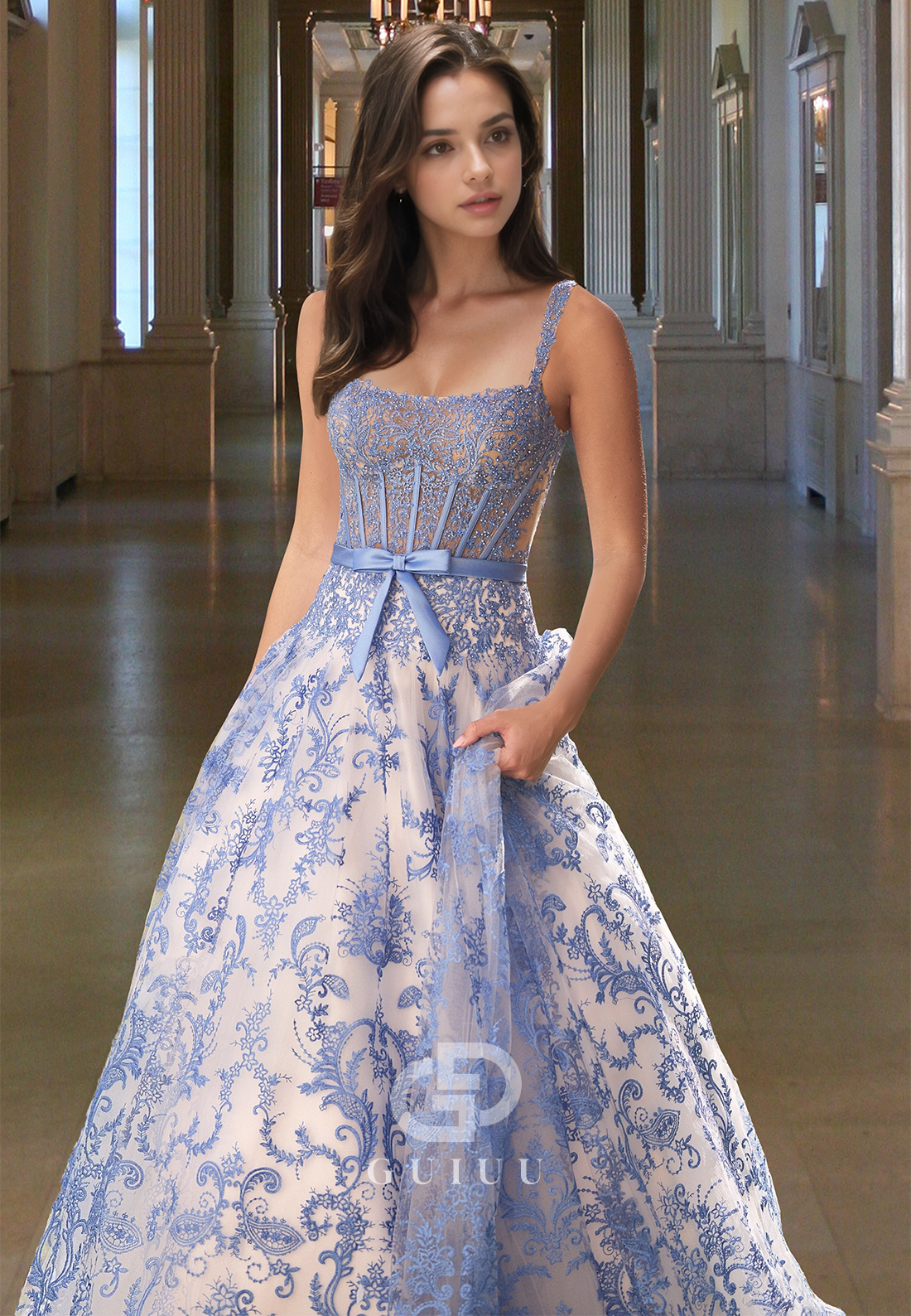 Chic Spaghetti Straps Square Prom Dress with Appliques Corset Tulle Evening Party Dress