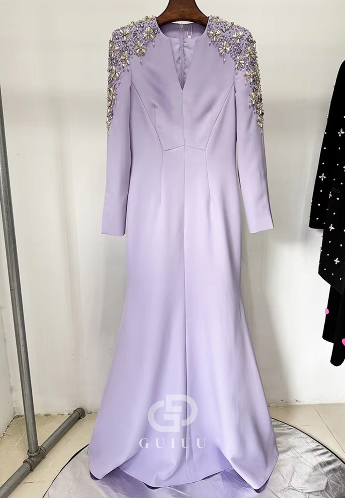 Lilac Long Sleeves V-Neck Sequins A-Line Evening Dress