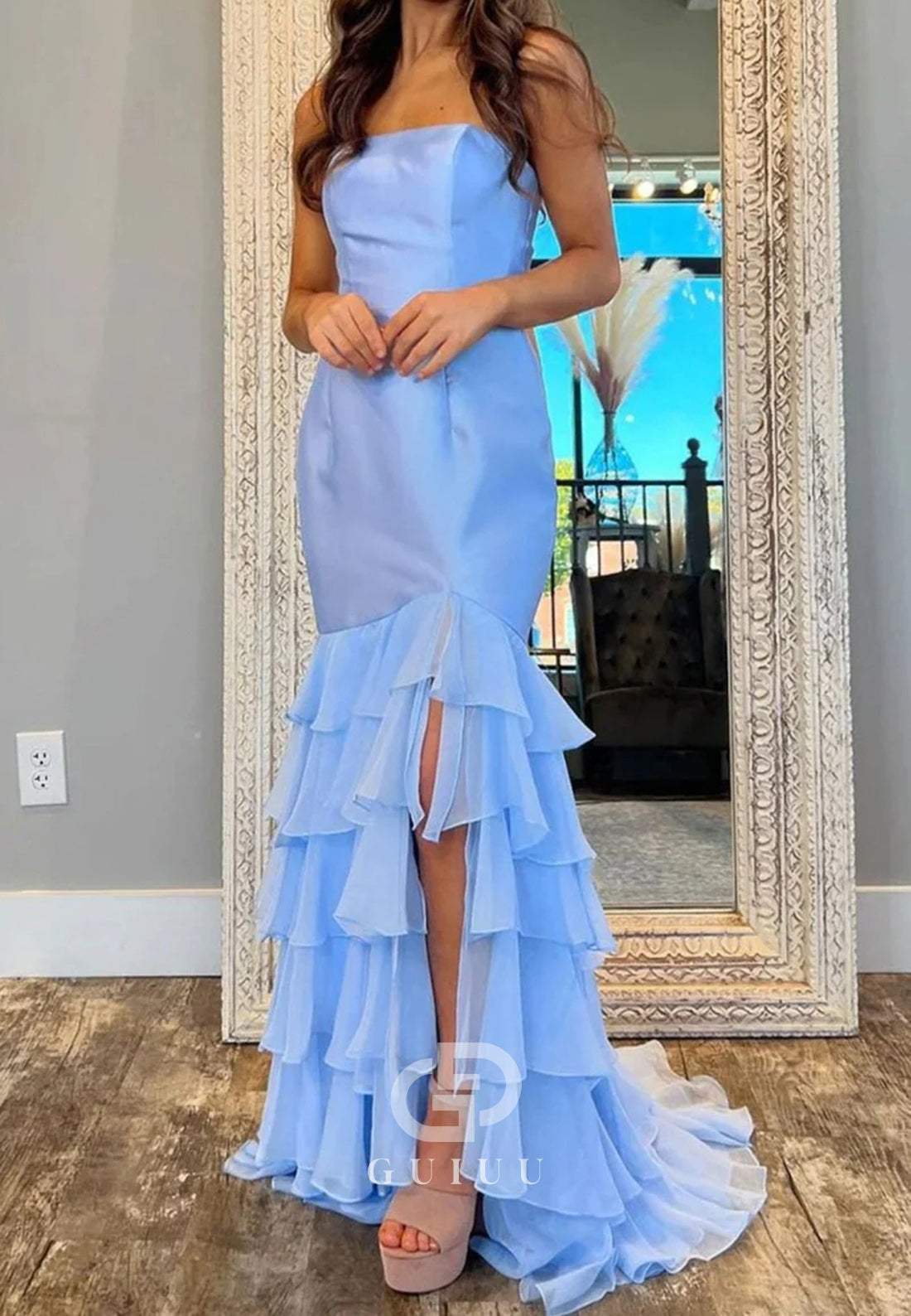Mermaid Strapless Sleeveless Ruffles Prom Dresses With Slit