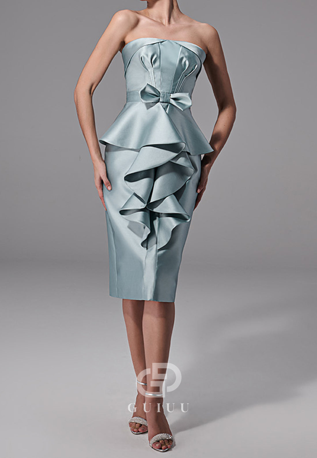 Mist Strapless Sleeveless Ruched Knee-Length Cocktail Dress