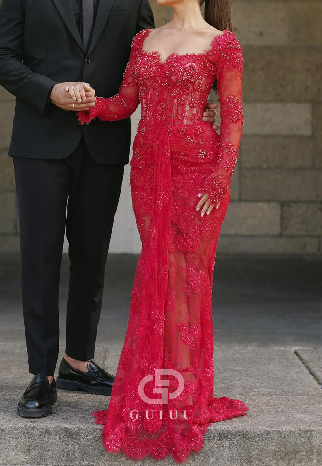 Red Long Sleeves Sweetheart Ruched Sheath Prom Dress