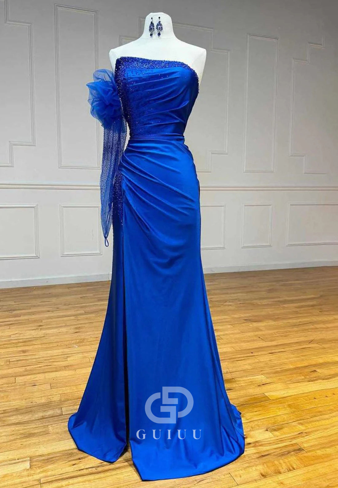 Royal Blue A-Line Beaded Ruched Long Prom Dress with Sleeve