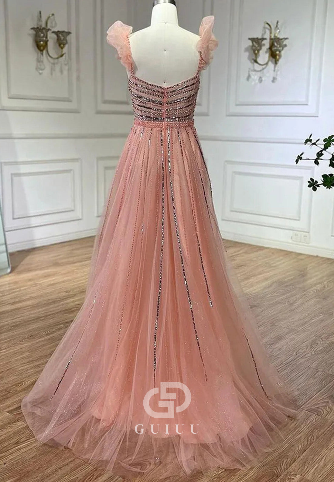 Charming A-Line Sweetheart Empire-Waist Lace Prom Dress