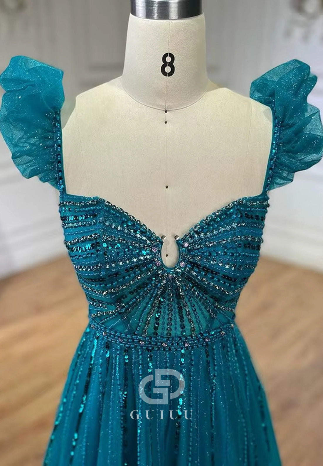 Charming A-Line Sweetheart Empire-Waist Lace Prom Dress