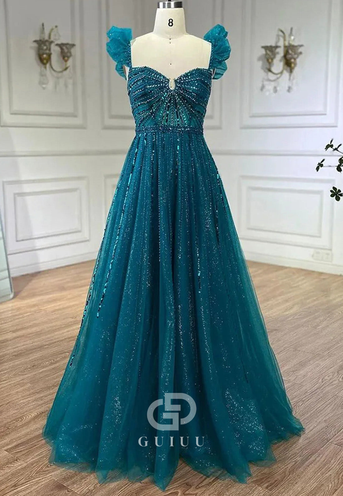 Charming A-Line Sweetheart Empire-Waist Lace Prom Dress