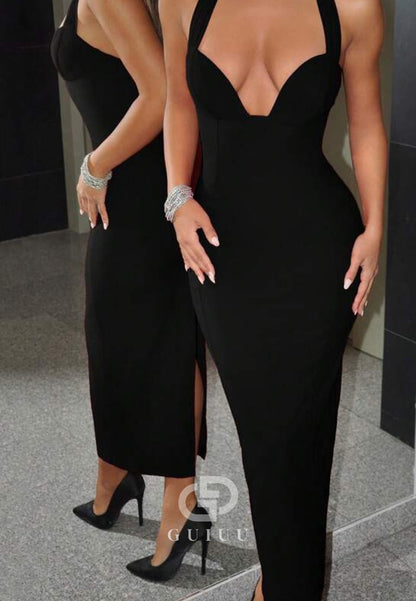 Sheath Halter Sleeveless V-Neck Backless Prom Dress