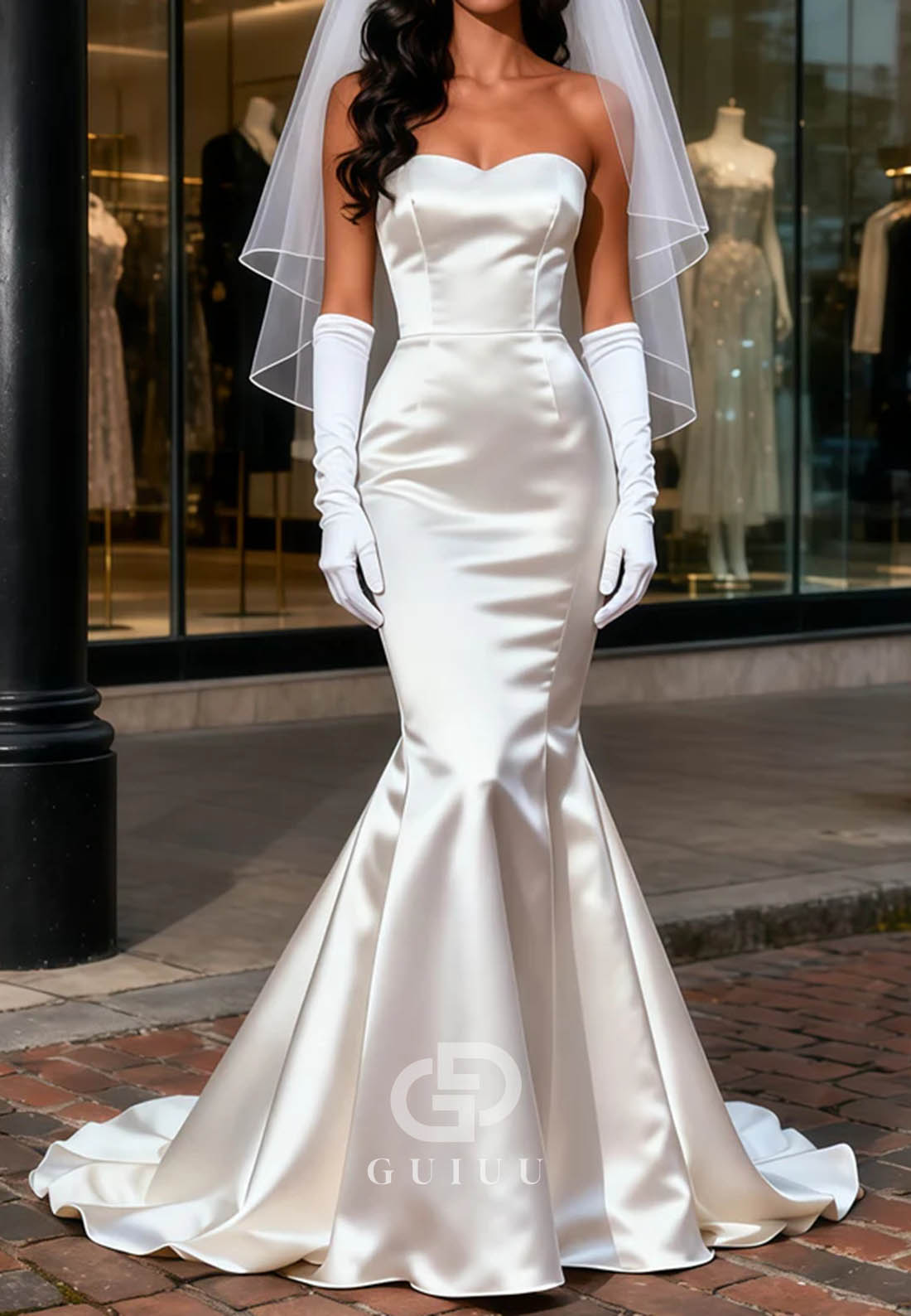 Simple Sleeveless Strapless Ruched Satin Wedding Dress