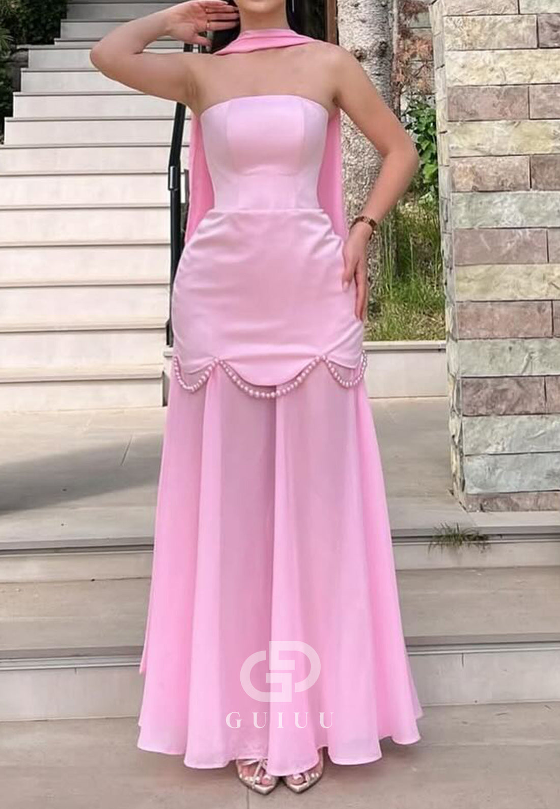 Simple Strapless Sleeveless Ruched Pearls Evening Dress