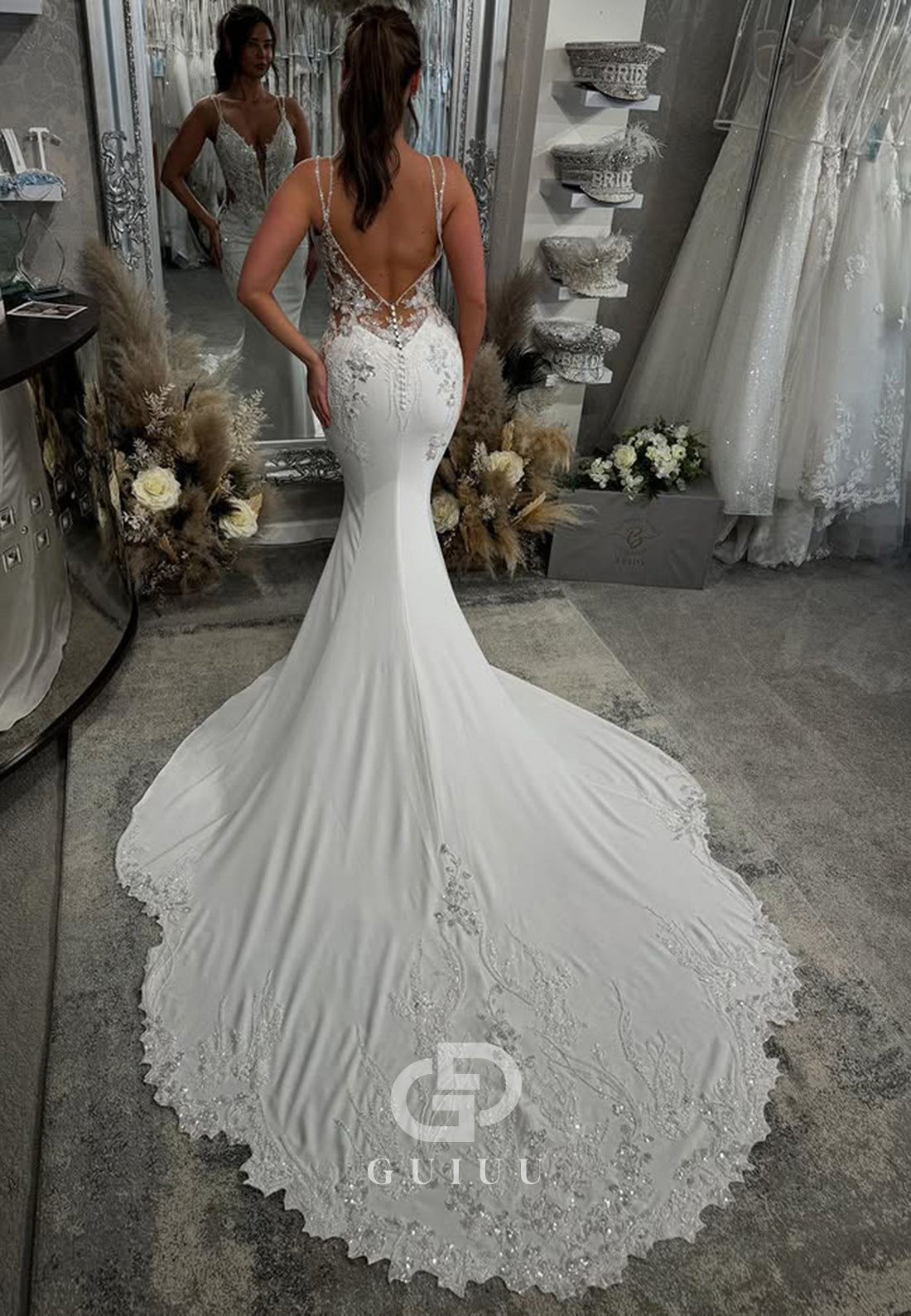 Spaghetti Straps Floral Appliques Backless Mermaid Wedding Dress