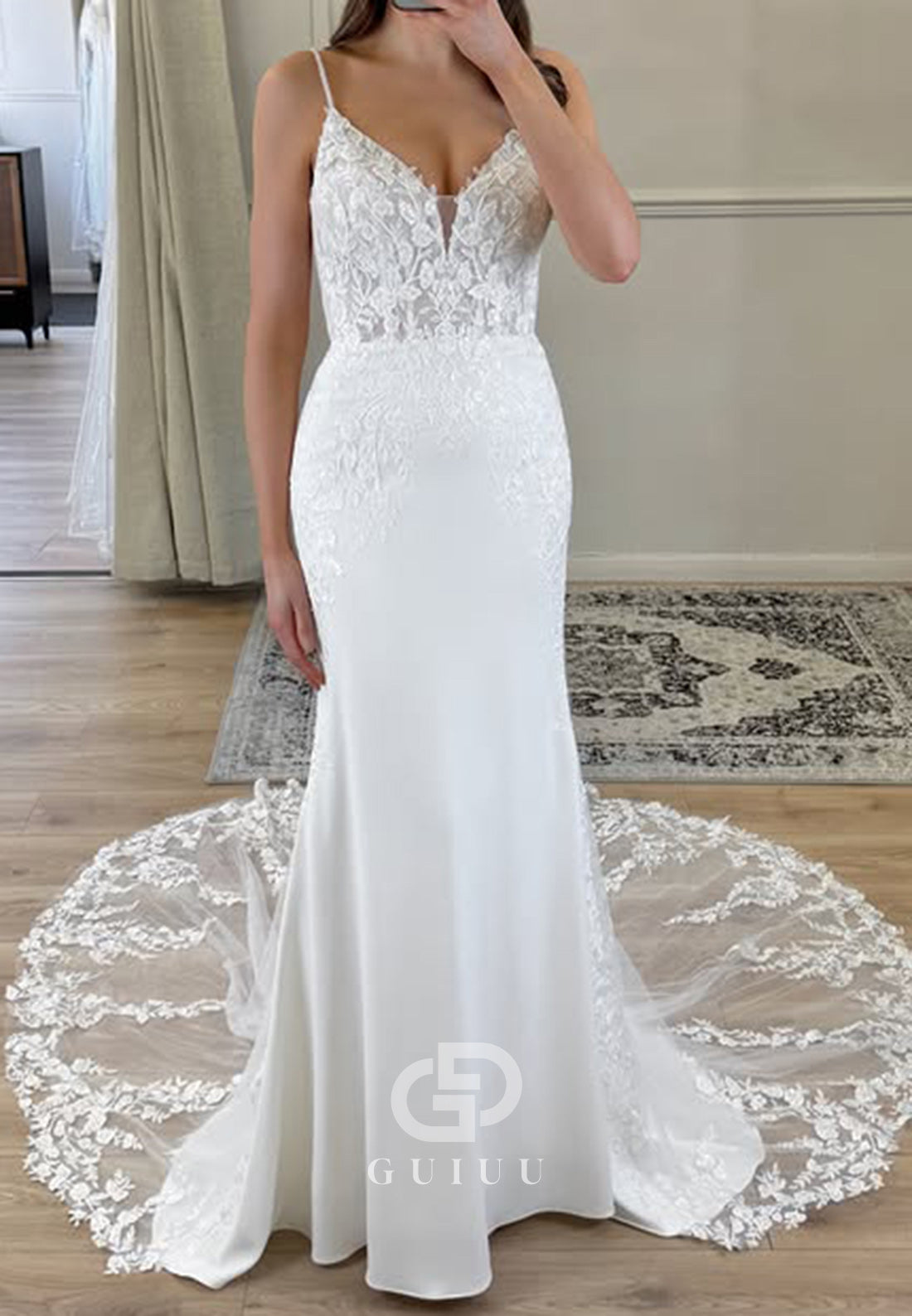 Spaghetti Straps V-Neck Corset Mermaid Wedding Dress