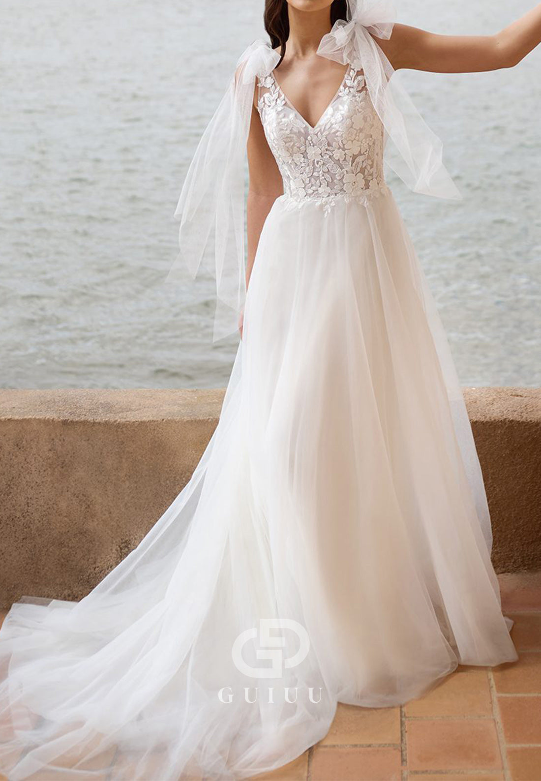 Spaghetti Straps V-Neck Corset Tulle Lace Wedding Dress