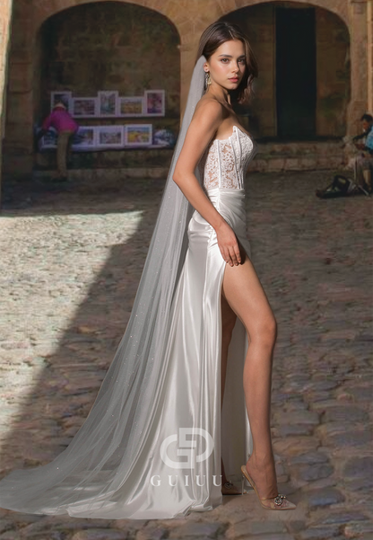 Strapless High Slit Pleated Lace Appliques Sleeveless Wedding Dress with Side Slit