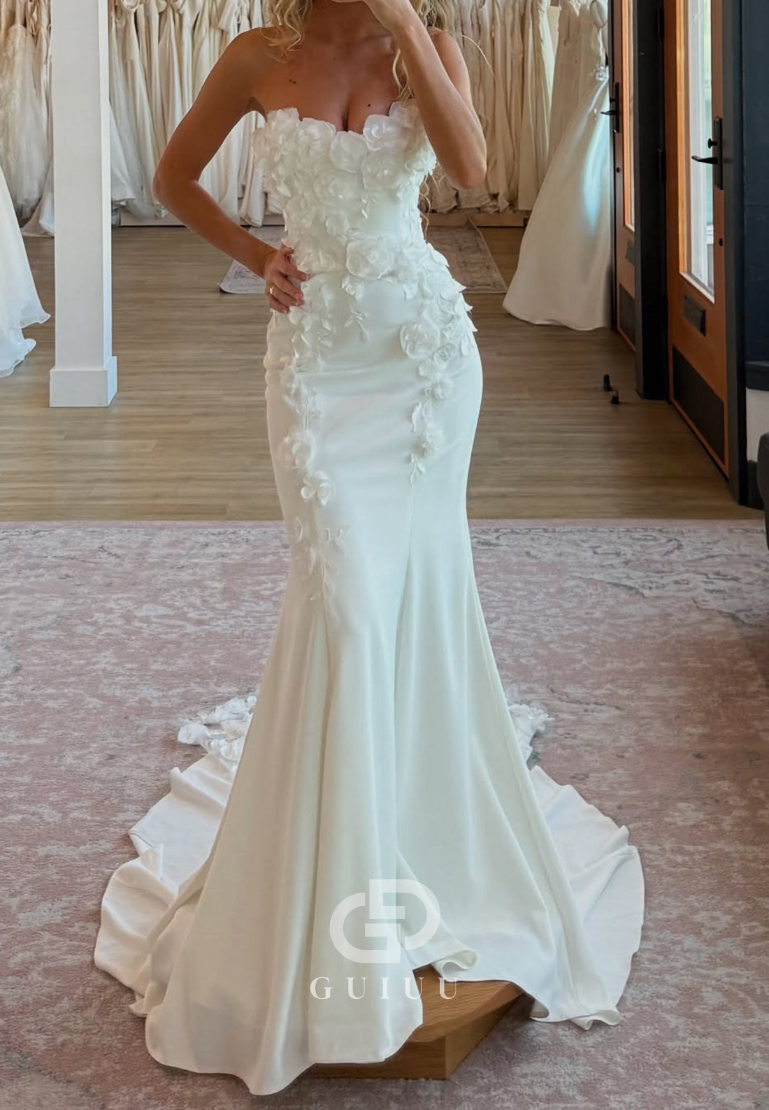 Strapless Sleeveless Floral Appliques Mermaid Wedding Dress