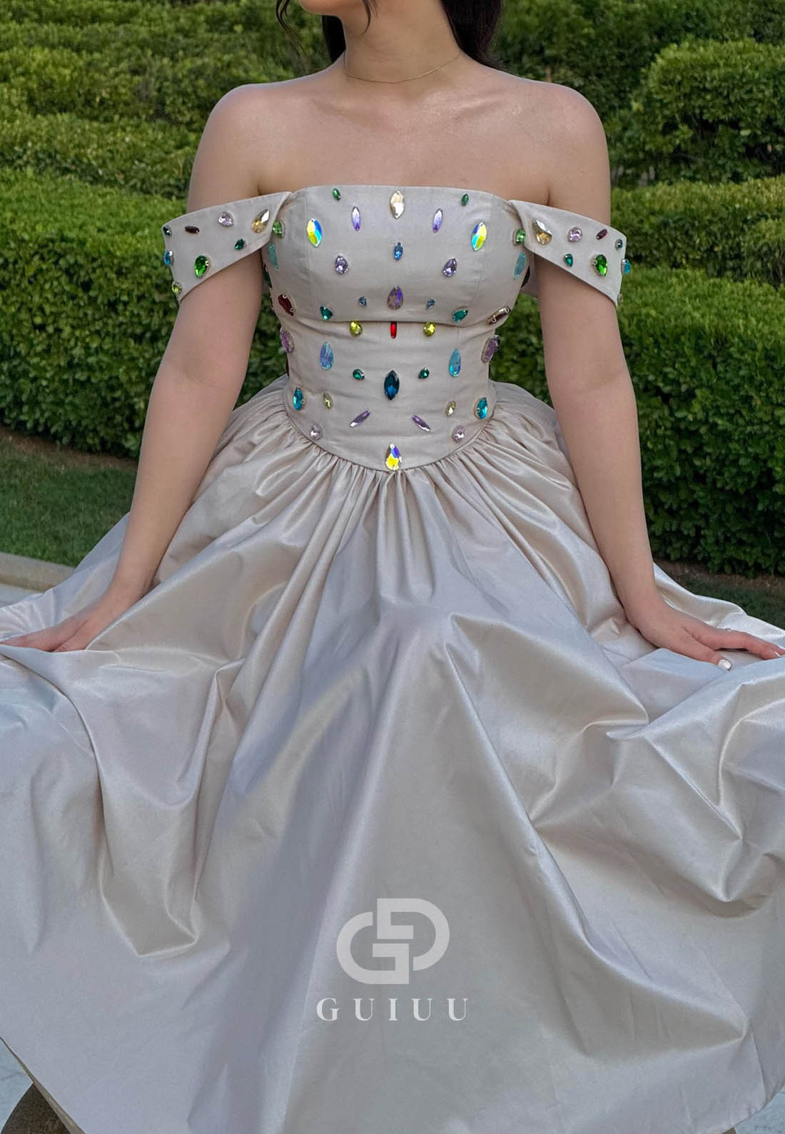 Simple Off-Shoulder Sleeveless Beads A-Line Prom Dress