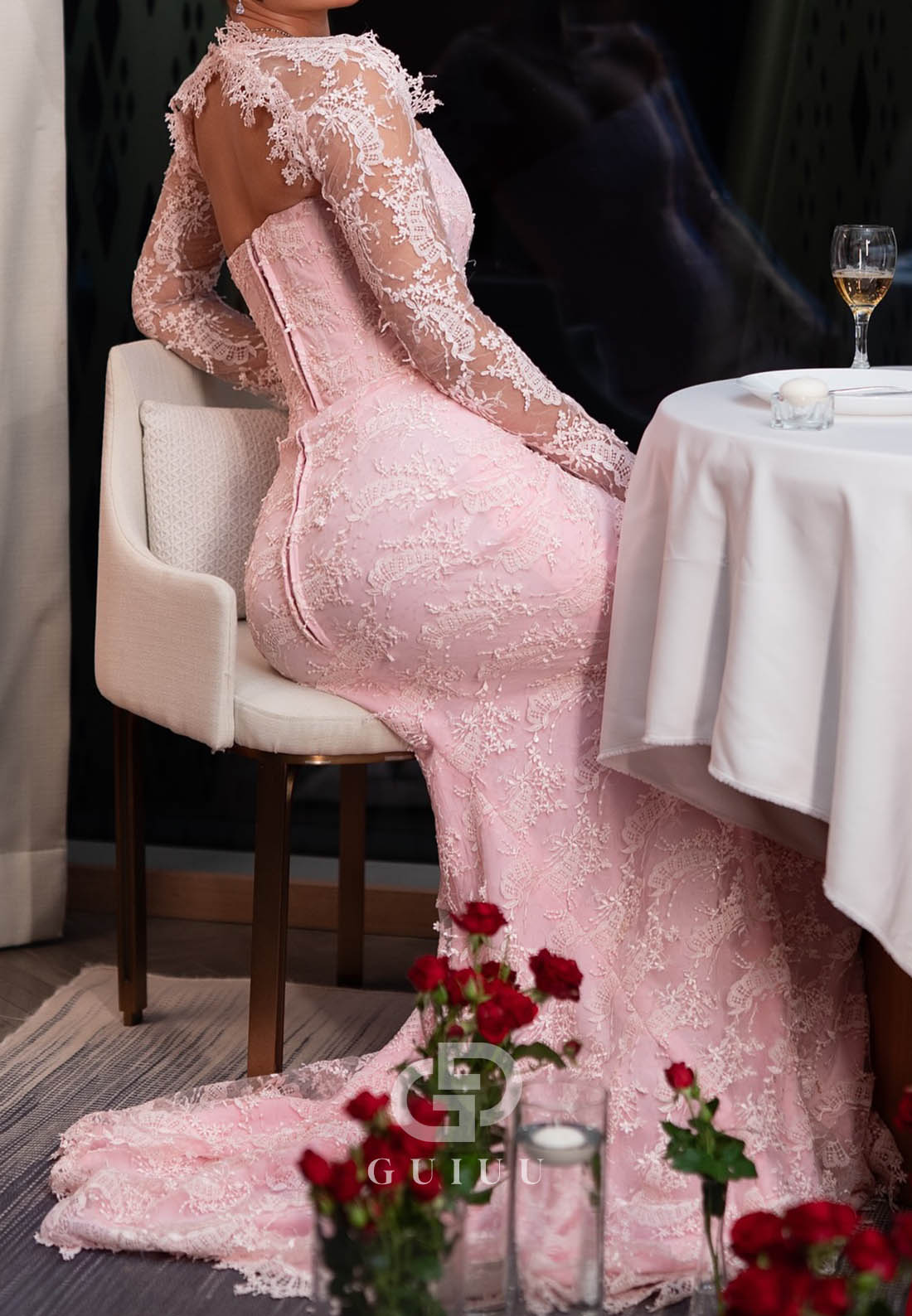 Blushing Pink Long Sleeves Square Appliques A-Line Evening Dress