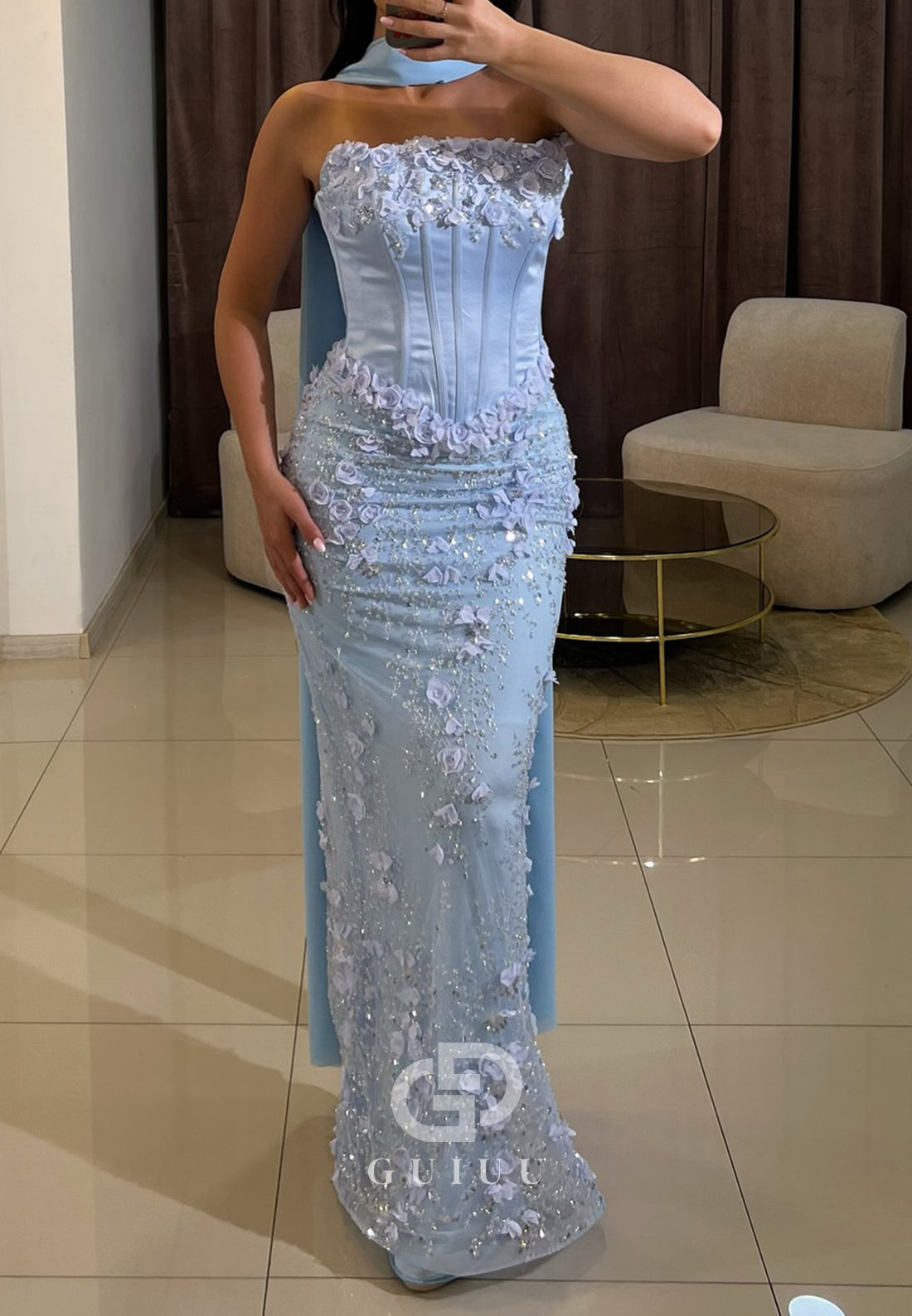 Charming A-Line Sleeveless Strapless Floral Applqieus Sheath Prom Dress