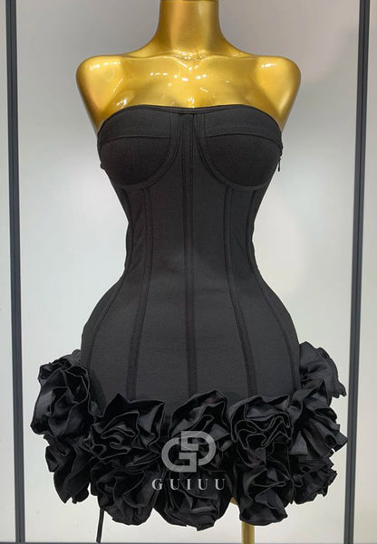 Red A-Line Strapless Sleeveelss Mini Homecoming Dress