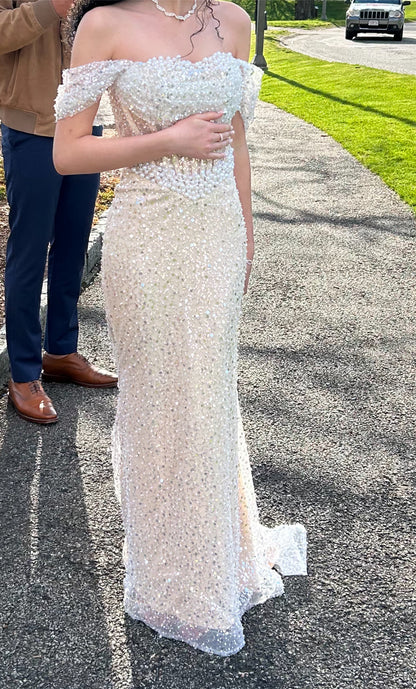 G3275 - Chic & Modern Beaded Off-Shoulder Pleats Champagne Party Prom Evening Dresses