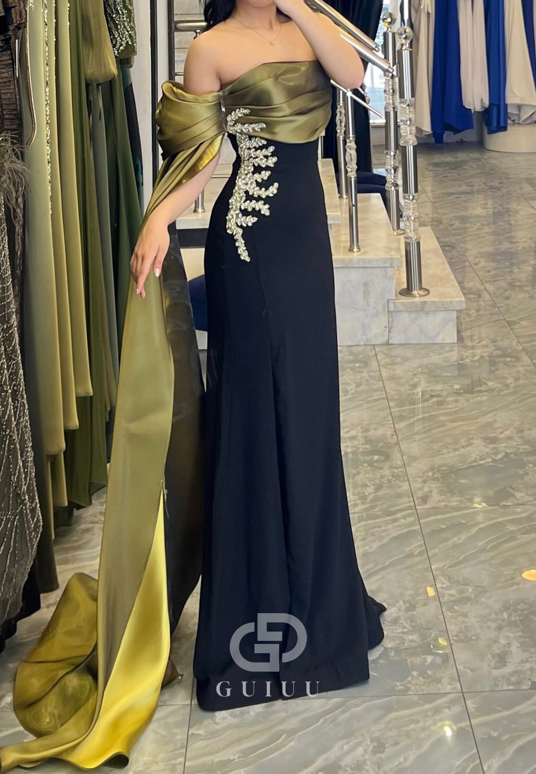 Charming Strapless Sleeveless Beads Evening Dress