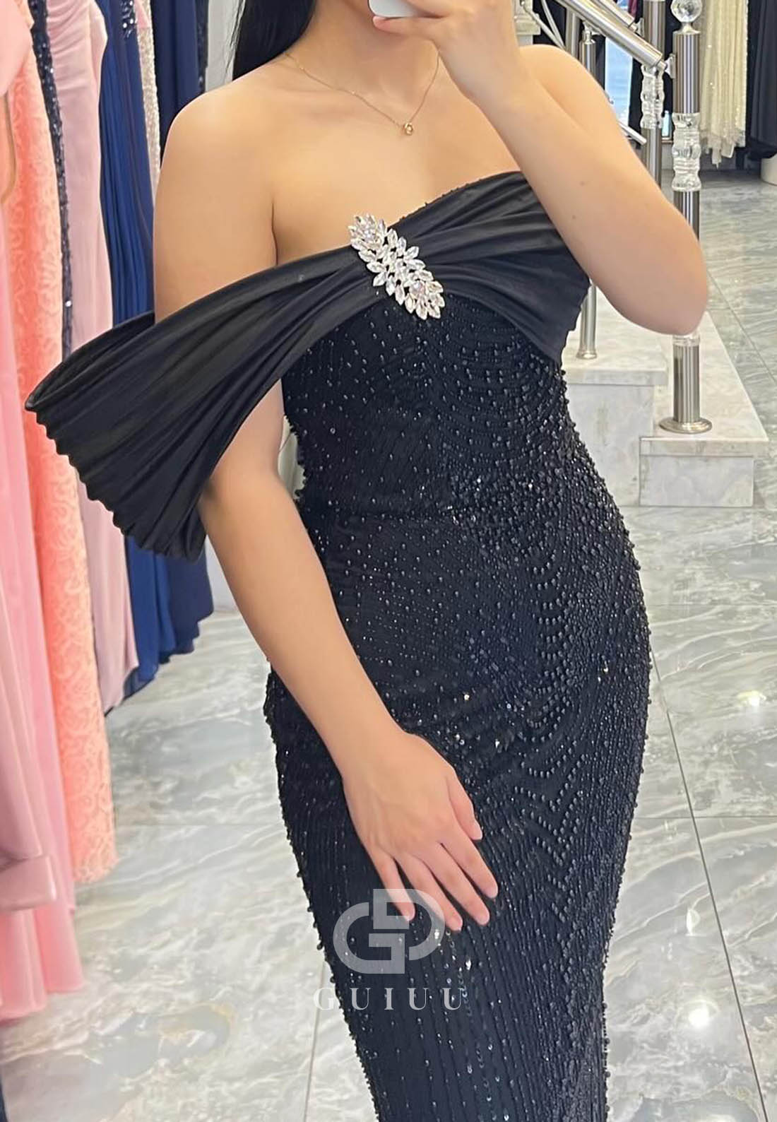 Black Long Sleeves Off-Shoulder Sheath Sequins Prom Dress