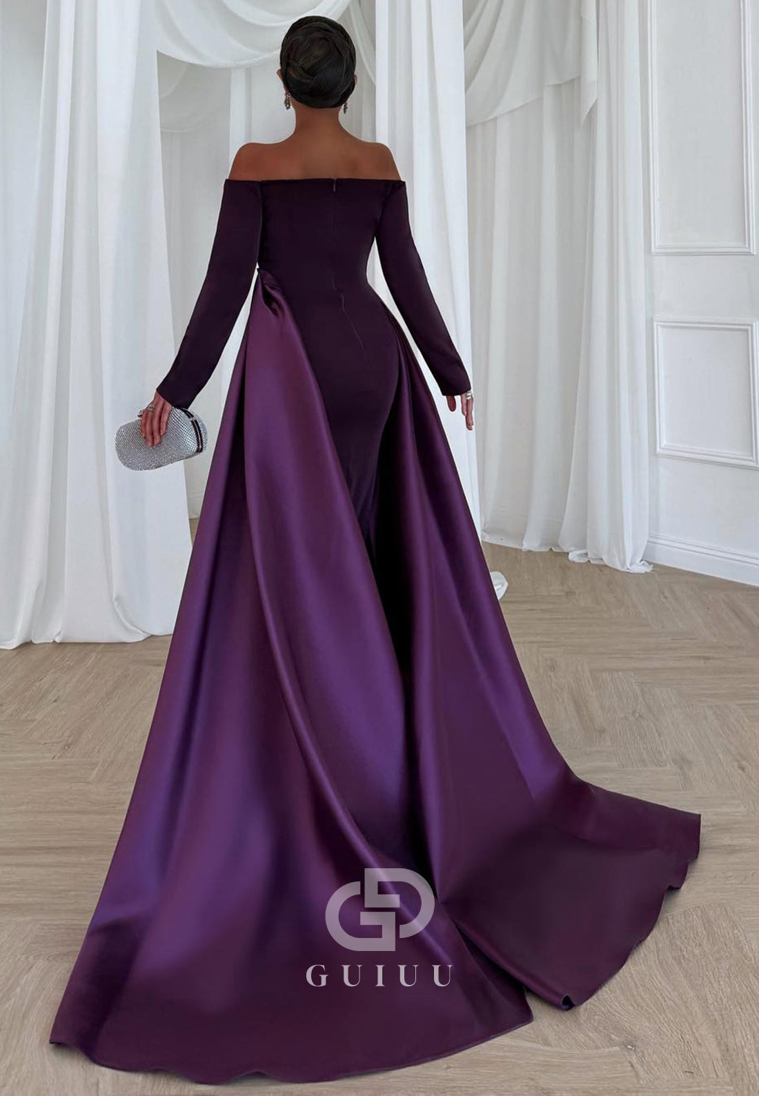 Raspberry A-Line Long Sleeves Scoop Evening Dress