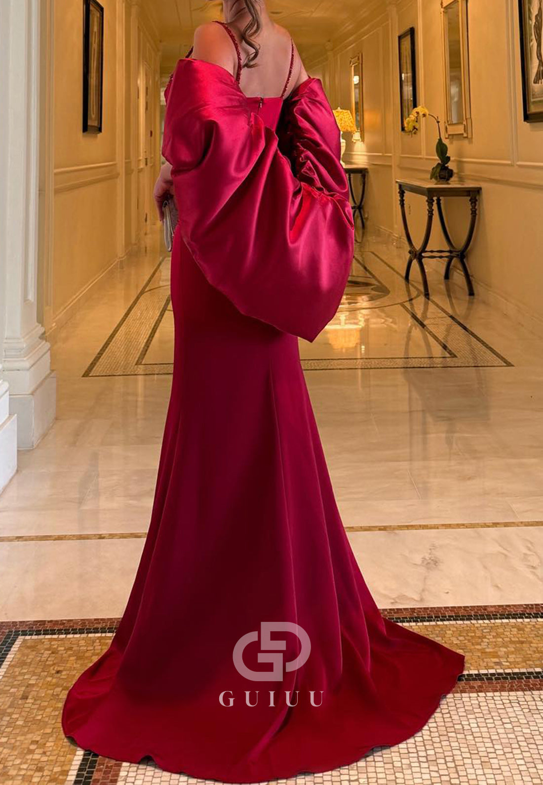Burgundy Spaghetti Straps V-Neck Mermaid Evening Dress