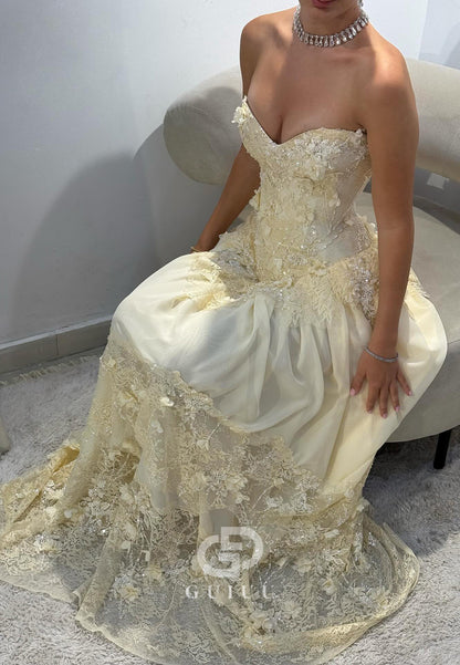 Daffodil A-Line Strapless Sleevelss Floral Appliques Prom Dress