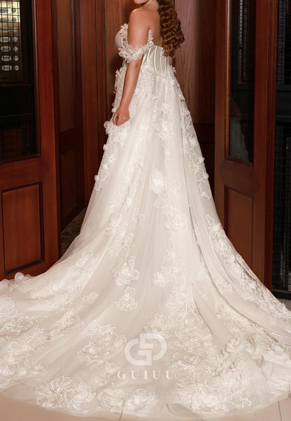 A-Line Sleeveless Strapless Appliques Sweep Train Lace Wedding Dress