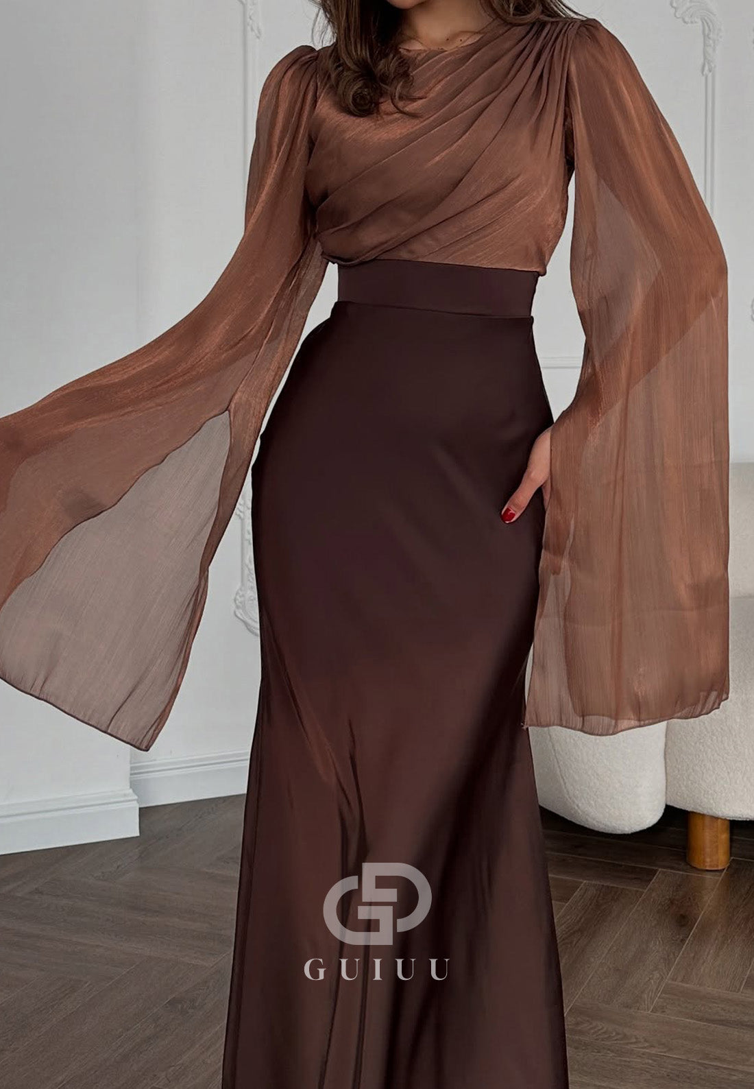 Simple Long Sleeves Scoop Ruched Empire-Waist Evening Dress