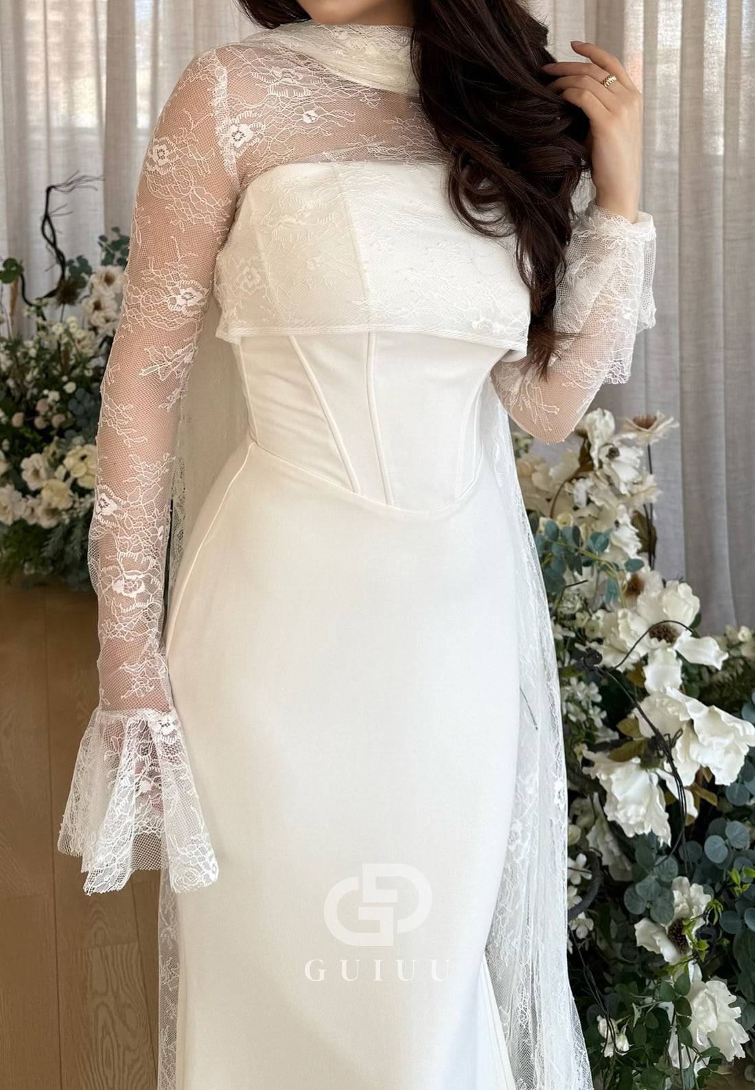 White Long Sleeves High Neck Ruched A-Line Prom Dress