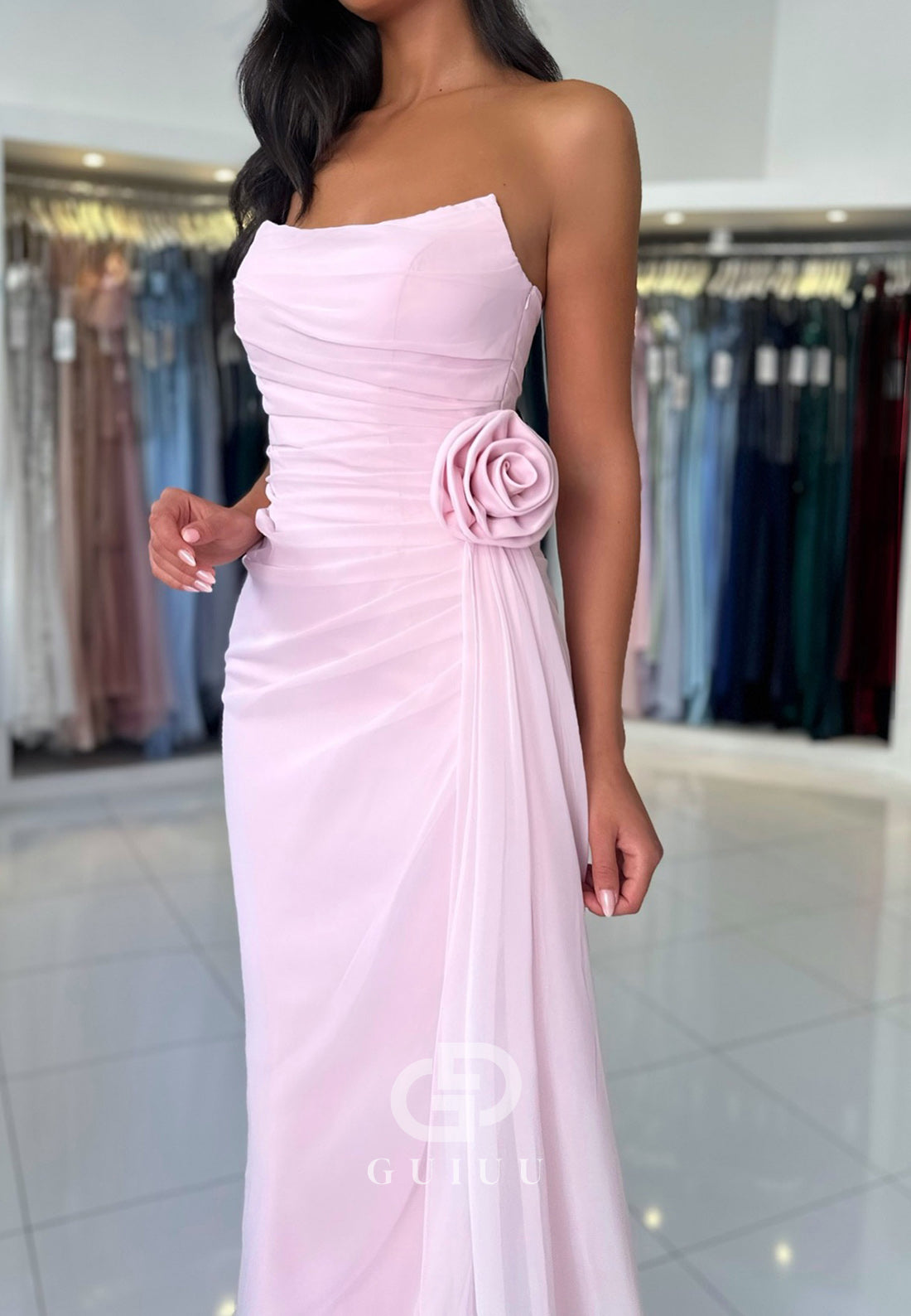 Sheath Sleeveless Strapless Prom Dress with Train Ruched Evening Party Dress