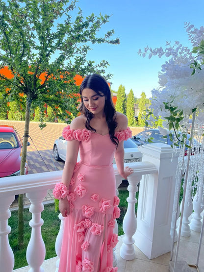 Blushing Pink Sleeveless Strapless Floral Appliques Prom Dress