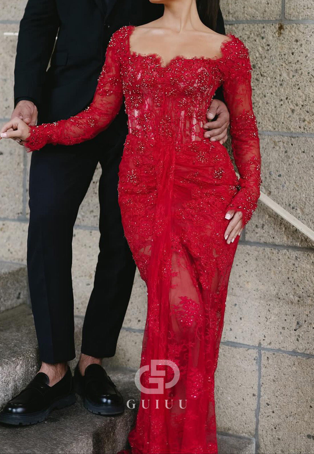 Red Long Sleeves Sweetheart Ruched Sheath Prom Dress