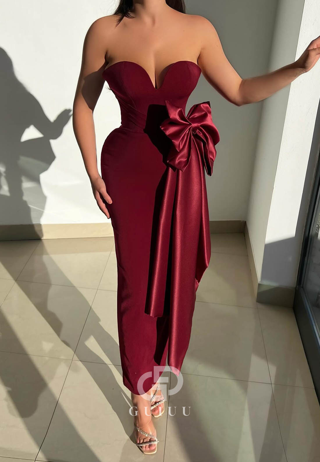 Burgundy Sleeveless Sweetheart Bowknot Sheath Evening Dress
