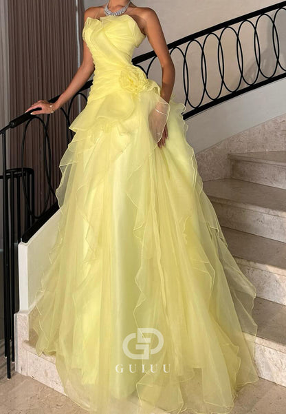 Daffodil A-Line Strapless Sleeveless Ruched Prom Dress