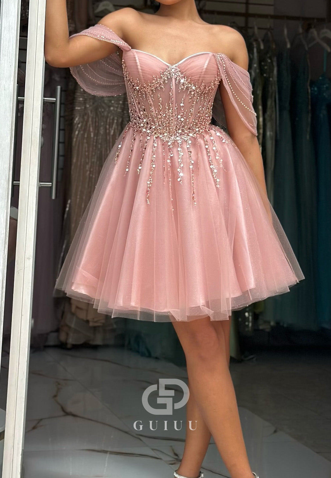 Charming A-Line Sleeveless Sweetheart Sequins Homecoming Dress