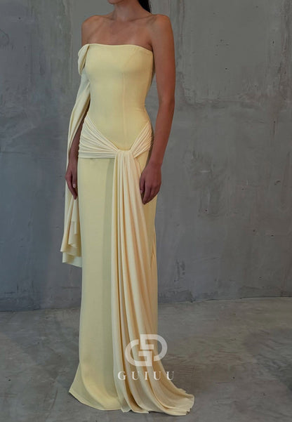 Daffodil One Sleeves Long Sleeves Ruched  Evening Dress