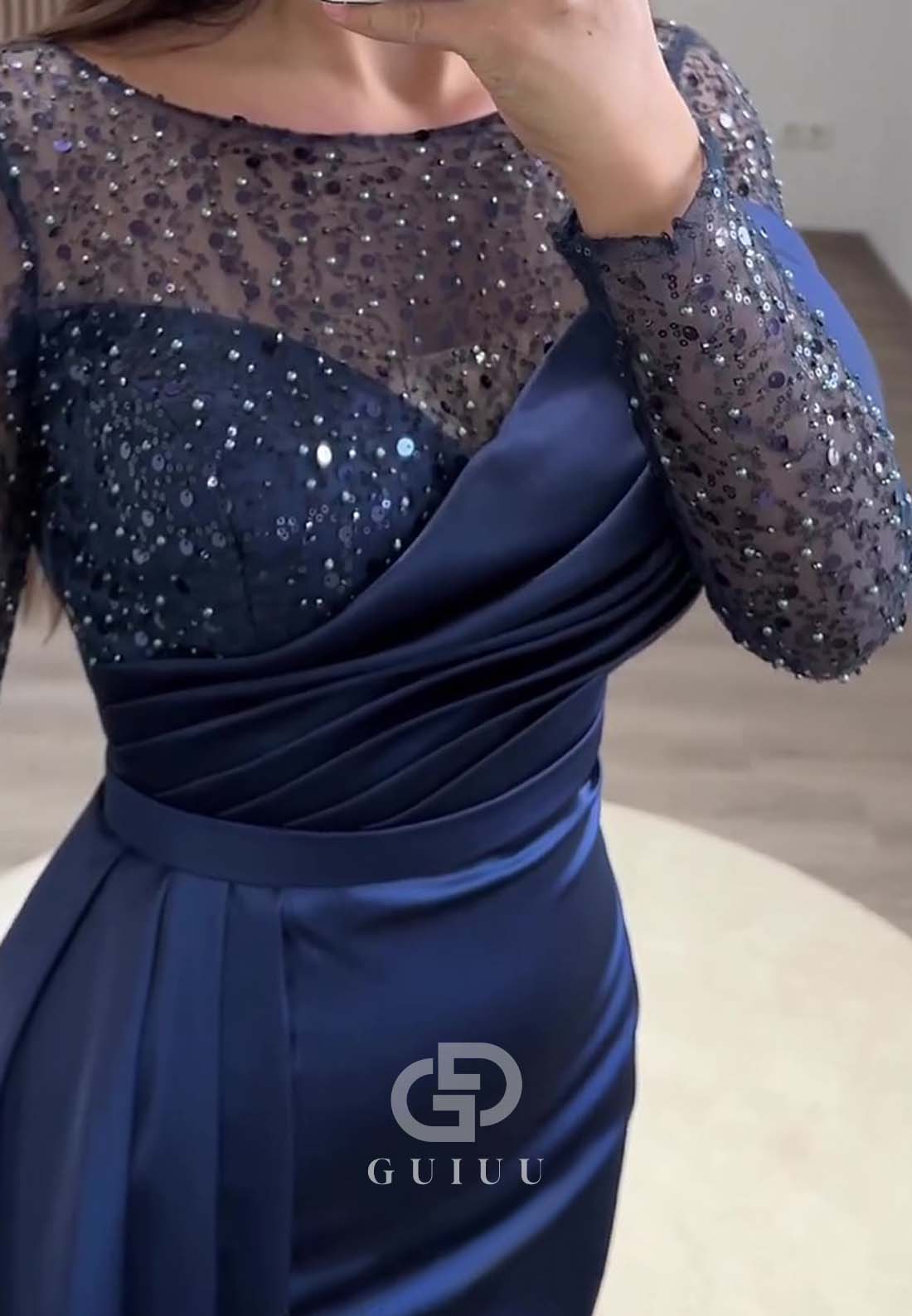 Sheath Long Sleeves Scoop Sequins Ruched Evening Dress