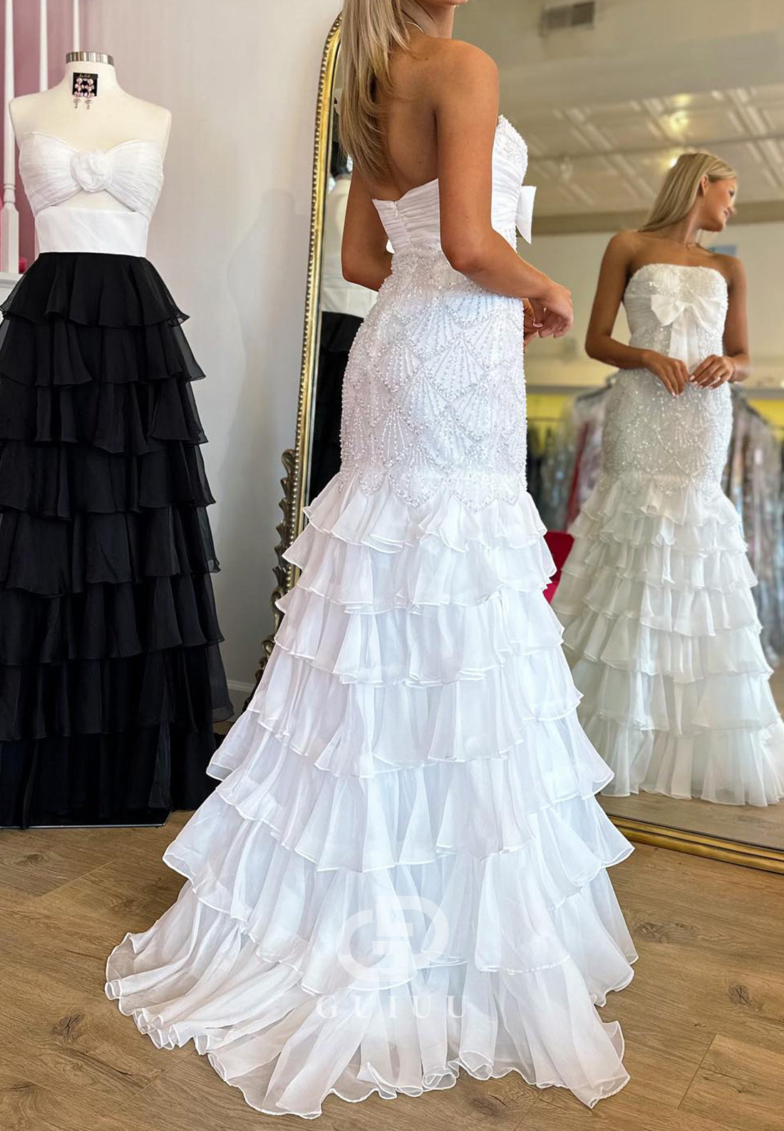 White Strapless Sleeveless Ruffles Bowknot Prom Dress