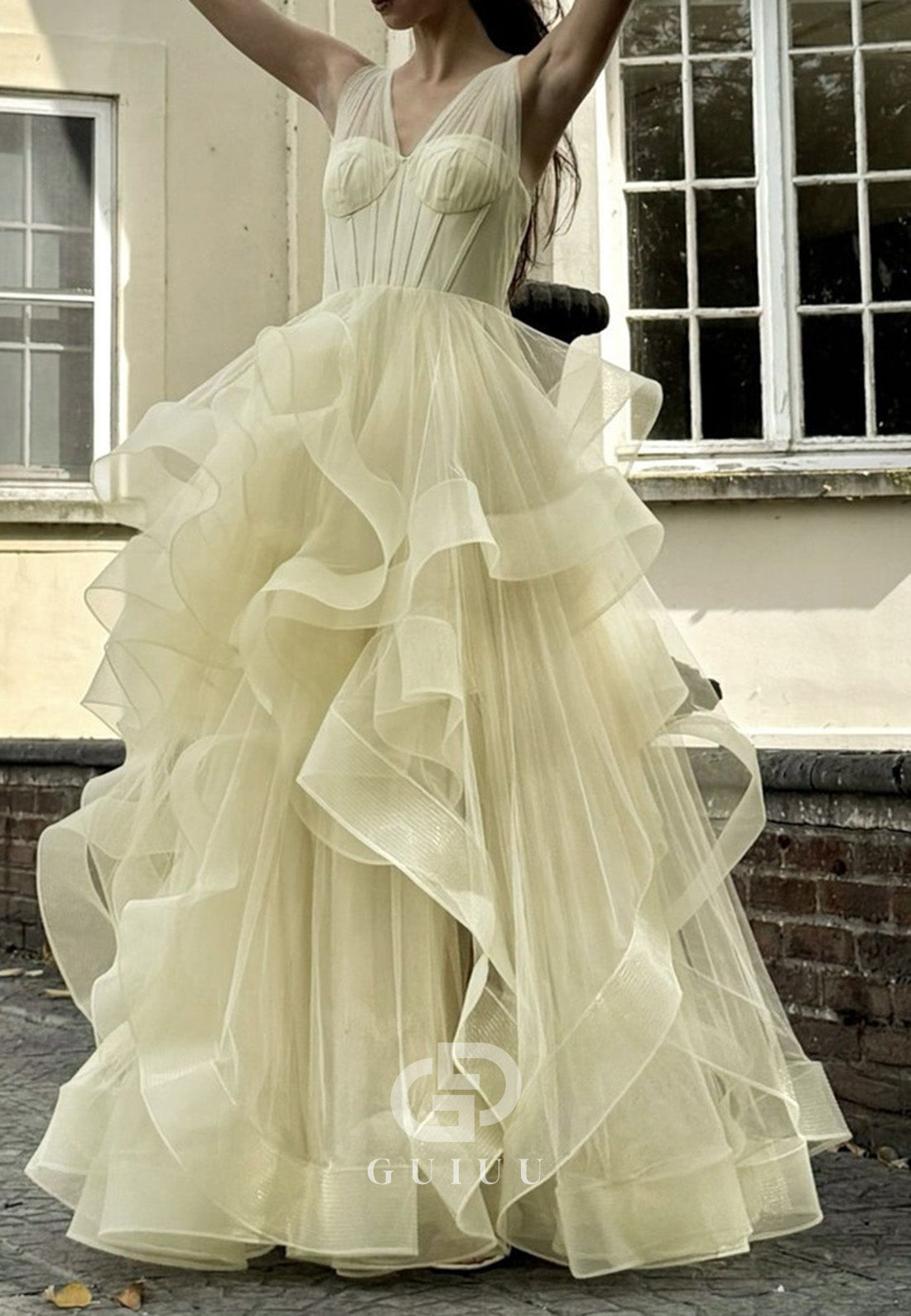 Daffodil A-Line Spaghetti Straps V-Neck Slit Ruffles Prom Dress