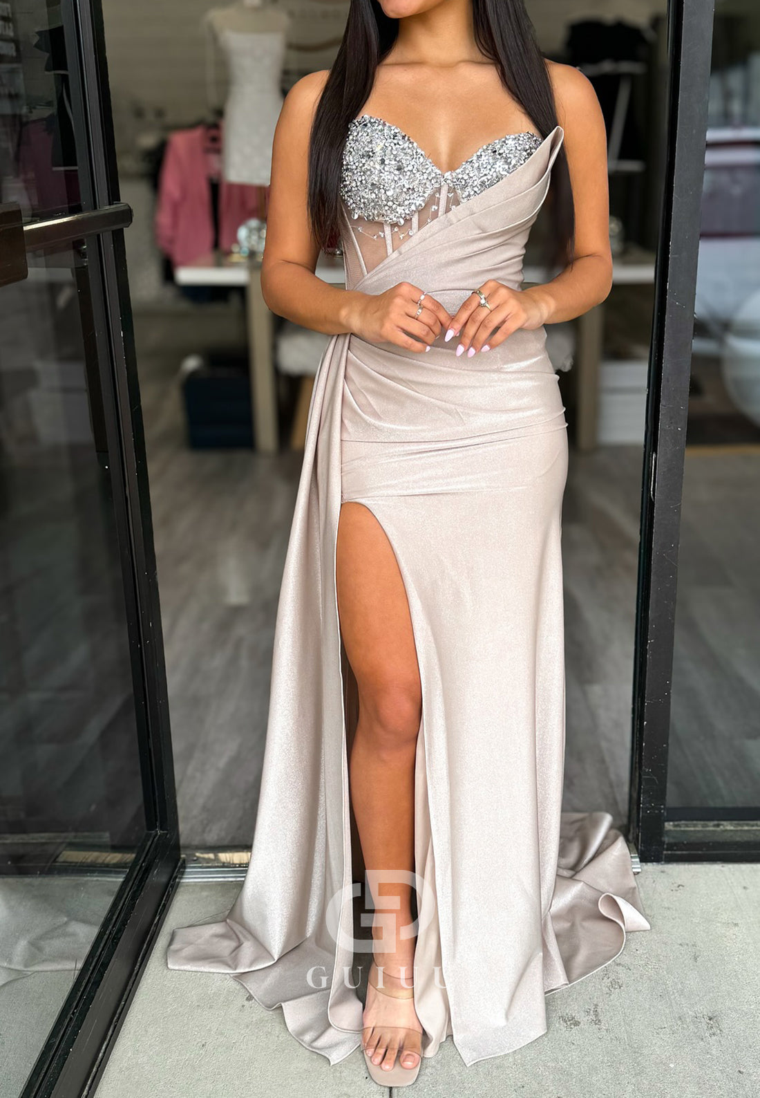 Rose Petal Sleeveless Strapless Beads Prom Dress
