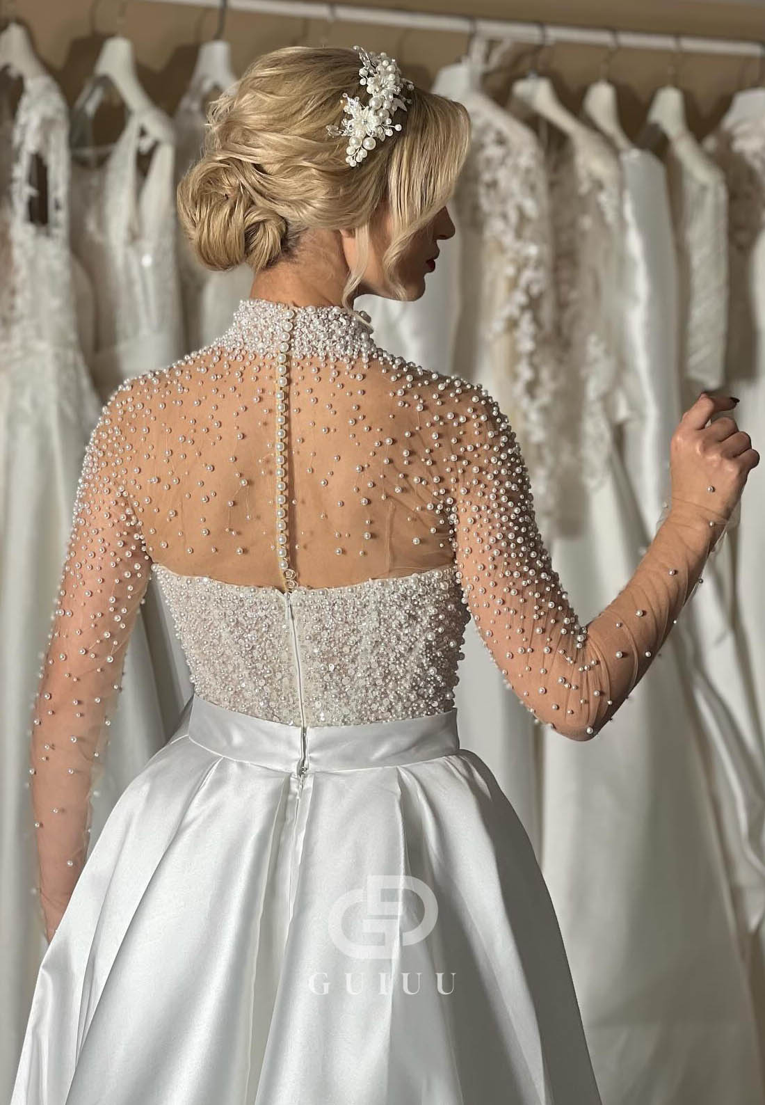 Charming Long Sleeves High Neck Pearls A-Line Wedding Dress