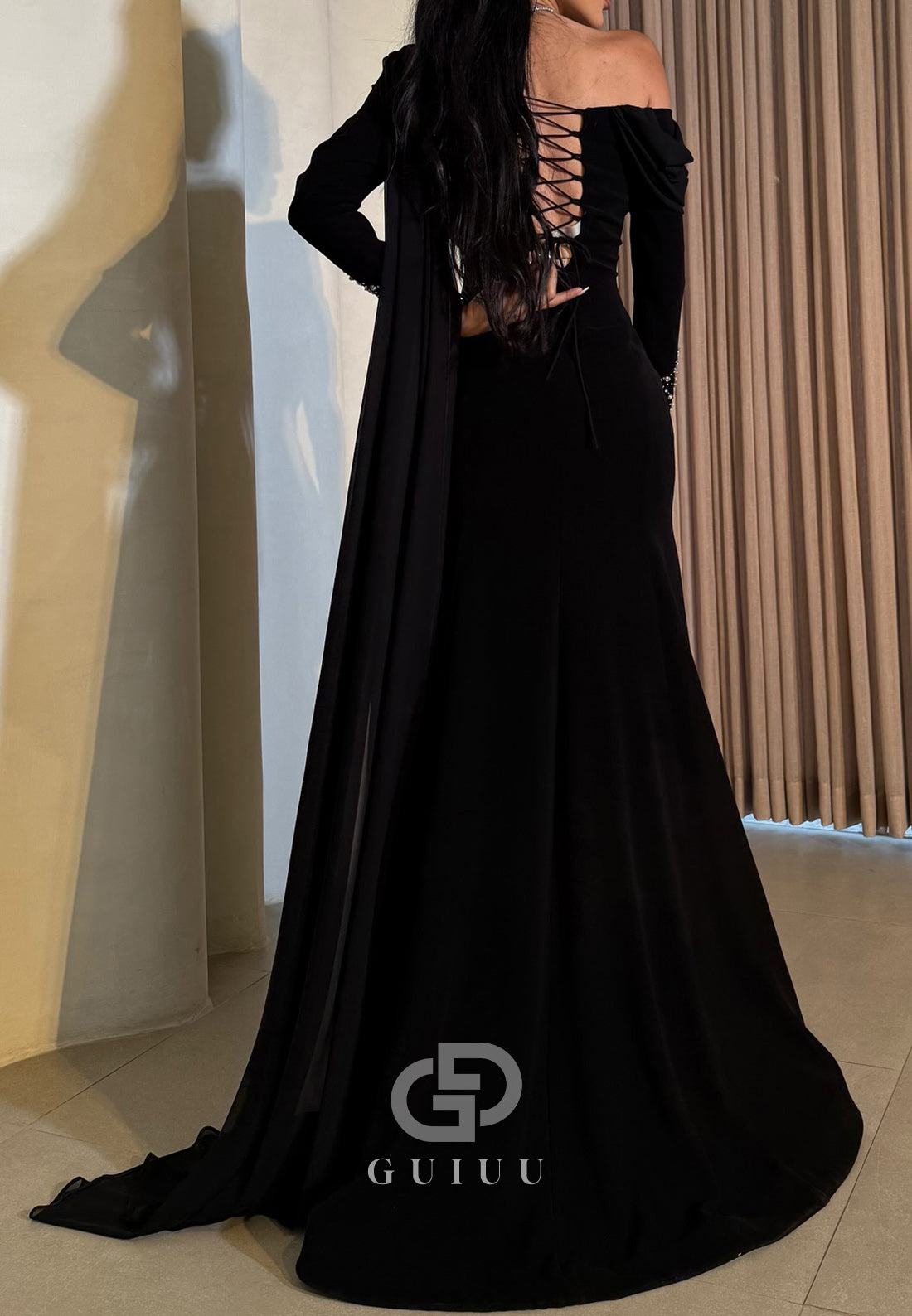 Black Long Sleeves Sequins Ruched Evening Dress
