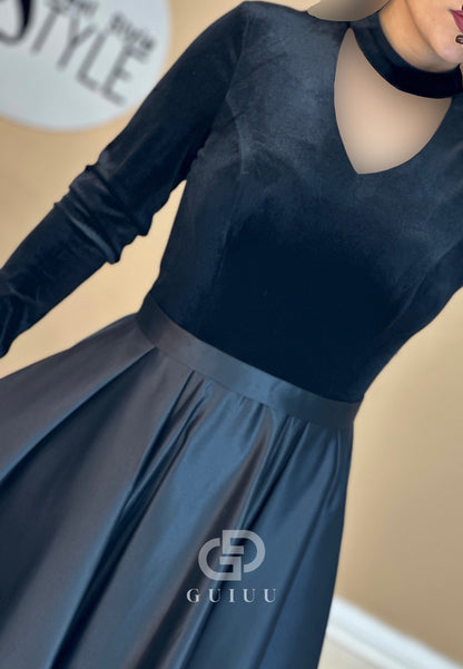 A-Line Halter Long Sleeves Empire-Waist Evening Dress