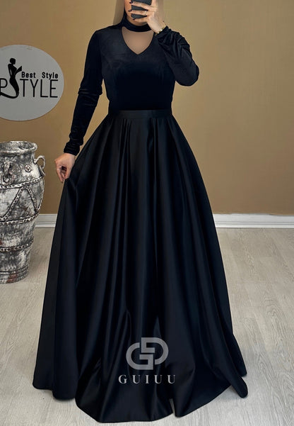 A-Line Halter Long Sleeves Empire-Waist Evening Dress